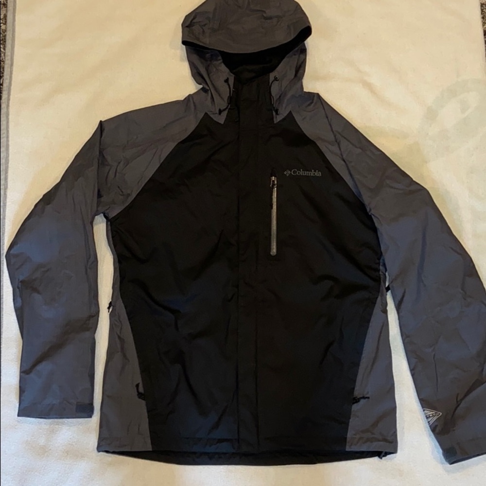 {Columbia} Men’s waterproof jacket